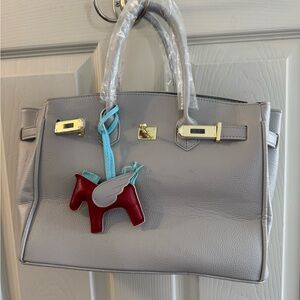Elegant Gray Satchel Bag
